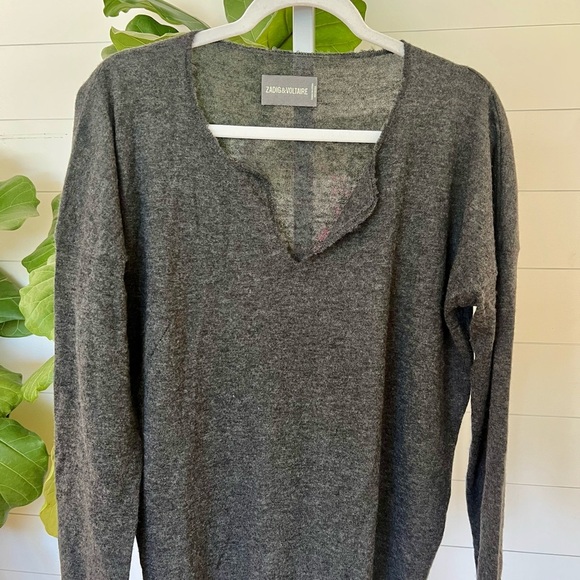 Zadig & Voltaire Charcoal V-Neck Skull Sweater - size M - Picture 2 of 4